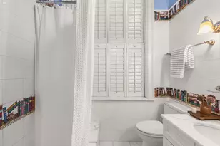 45 E 66th St, New York City, NY 10065 - Photo 23