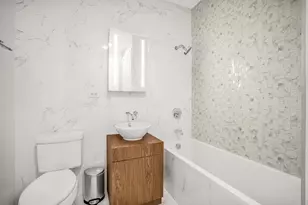 99 Battery Pl, New York City, NY 10280 - Photo 11