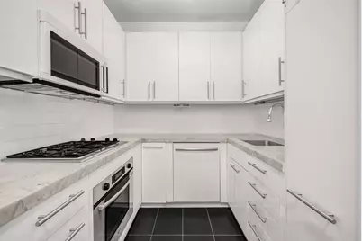 99 Battery Place #8C, New York City, NY 10280 - Photo 5