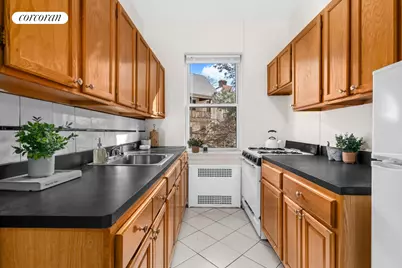 915 E 17th Street #114, Brooklyn, NY 11230 - Photo 3