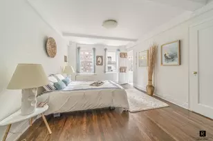 424 E 52nd St, New York City, NY 10022 - Photo 3