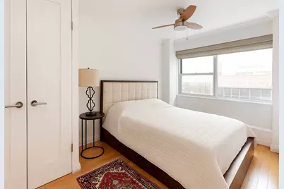 153 E 57th Street #6G, New York City, NY 10022 - Photo 3