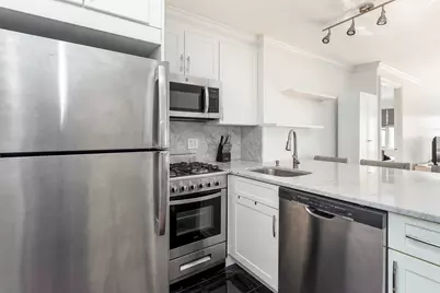 153 E 57th Street #6G, New York City, NY 10022 - Photo 5