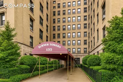 135 Eastern Parkway #11L, Brooklyn, NY 11238 - Photo 7