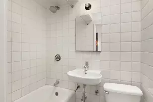 20 Bethune St, New York City, NY 10014 - Photo 5