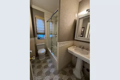400 E 52nd Street #8G, New York City, NY 10022 - Photo 7