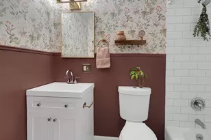 203 W 102nd St, New York City, NY 10025 - Photo 7