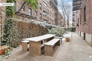 221 E 18th St, New York City, NY 11226 - Photo 9