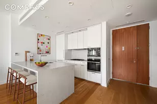 301 E 61st St, New York City, NY 10065 - Photo 3