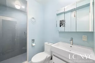 220 E 54th St, New York, NY 10022 - Photo 15