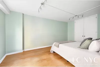 220 E 54th Street #4C/5C, New York, NY 10022 - Photo 7