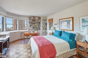 176 E 77th St, New York City, NY 10075 - Photo 7