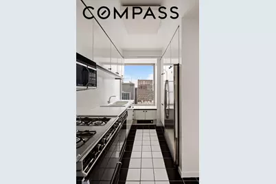 150 W 56th Street #6204, New York City, NY 10019 - Photo 9