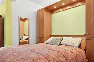 400 E 52nd St, New York City, NY 10022 - Photo 9