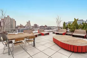 30 Main St, New York City, NY 11201 - Photo 13