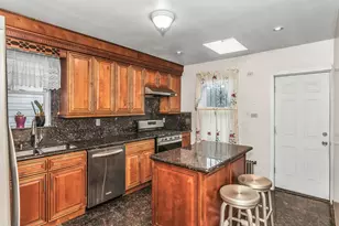 148-28 87th Ave, New York City, NY 11435 - Photo 7