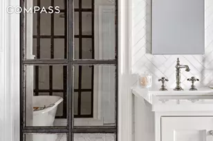 176 W 87th St, New York City, NY 10024 - Photo 11