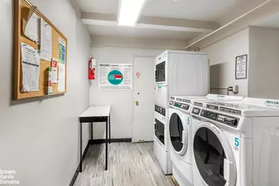 321 E 89th Street #2E, New York, NY 10128 - Photo 7