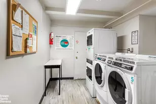 321 E 89th St, New York City, NY 10128 - Photo 7