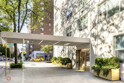 501 E 79th Street #10C, New York, NY 10075 - Photo 13