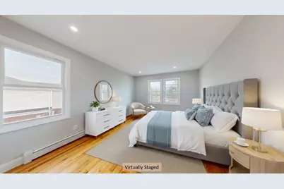 136-11 Brookville Boulevard, New York City, NY 11422 - Photo 15