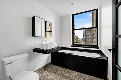 20 Pine Street #2907, New York, NY 10005 - Photo 5
