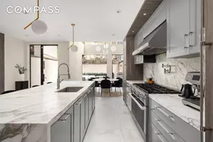 123 E 61st St, New York, NY 10065 - Photo 21