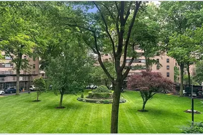 3 Fordham Hill Oval #7b, New York City, NY 10468 - Photo 1