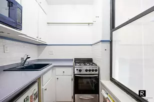 151 W 80th St, New York City, NY 10024 - Photo 5