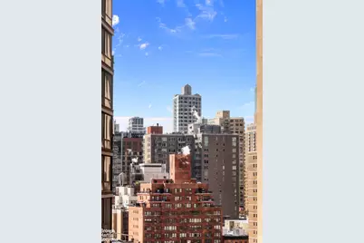 300 E 40th Street #12P, New York City, NY 10016 - Photo 3