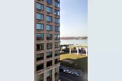 120 Riverside Boulevard #8V, New York, NY 10069 - Photo 1