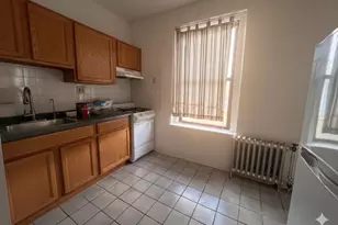 27-08 39th Ave, New York City, NY 11101 - Photo 9