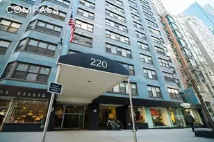 220 E 57th St, New York City, NY 10022 - Photo 7