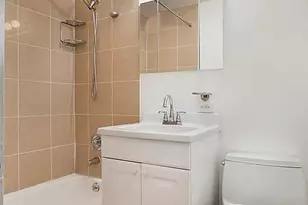 305 E 24th St, New York City, NY 10010 - Photo 5
