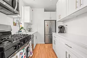 640 W 231st St, Bronx, NY 10463 - Photo 1