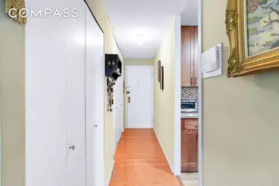 290 W 232nd Street #3A, New York City, NY 10463 - Photo 5