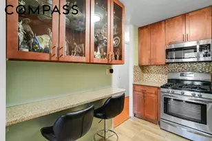 290 W 232nd St, New York City, NY 10463 - Photo 3