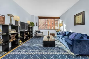 350 W 50th St, New York City, NY 10019 - Photo 3