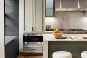 36 Bleecker St, New York City, NY 10012 - Photo 17