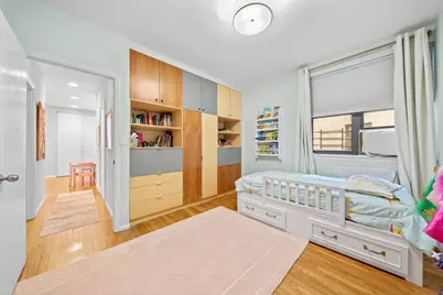 315 W 99th Street #4B, New York City, NY 10025 - Photo 11