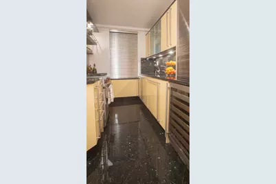 225 E 57th Street #5G, New York, NY 10022 - Photo 9