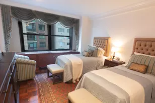 225 E 57th St, New York, NY 10022 - Photo 29