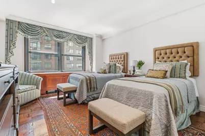 225 E 57th Street #5G, New York, NY 10022 - Photo 11