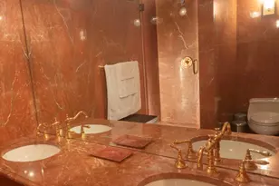 225 E 57th St, New York City, NY 10022 - Photo 13