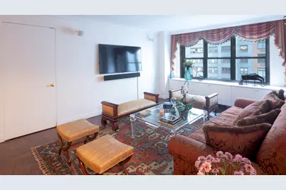 225 E 57th Street #5G, New York, NY 10022 - Photo 5