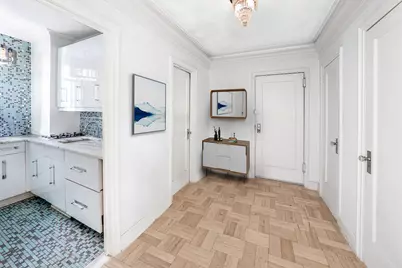 255 W 23rd Street #5DE, New York, NY 10011 - Photo 7