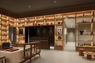 135 E 47th St, New York, NY 10017 - Photo 33