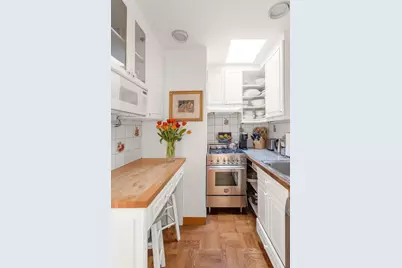 205 W 57th Street #11CD, New York, NY 10019 - Photo 7