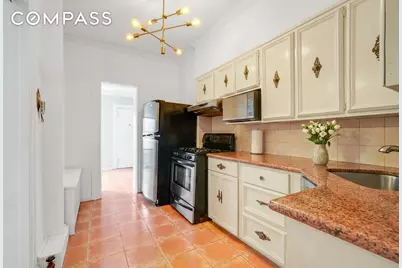 352 New York Avenue, New York City, NY 11213 - Photo 11