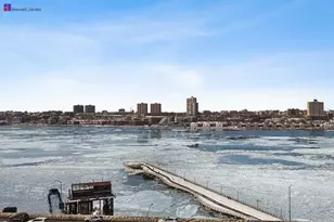 200 Riverside Blvd, New York, NY 10069 - Photo 1